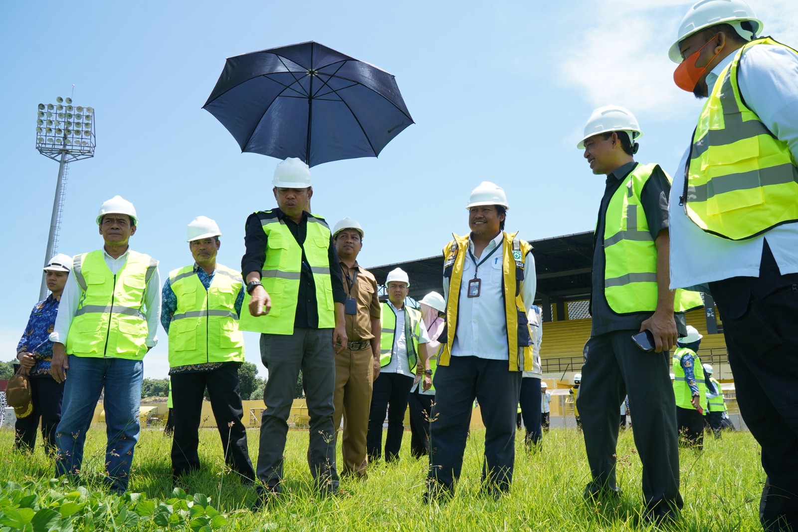 stadion gelora bj habibie