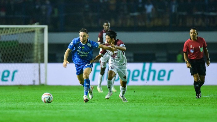 susunan pemain persib bandung vs psm makassar