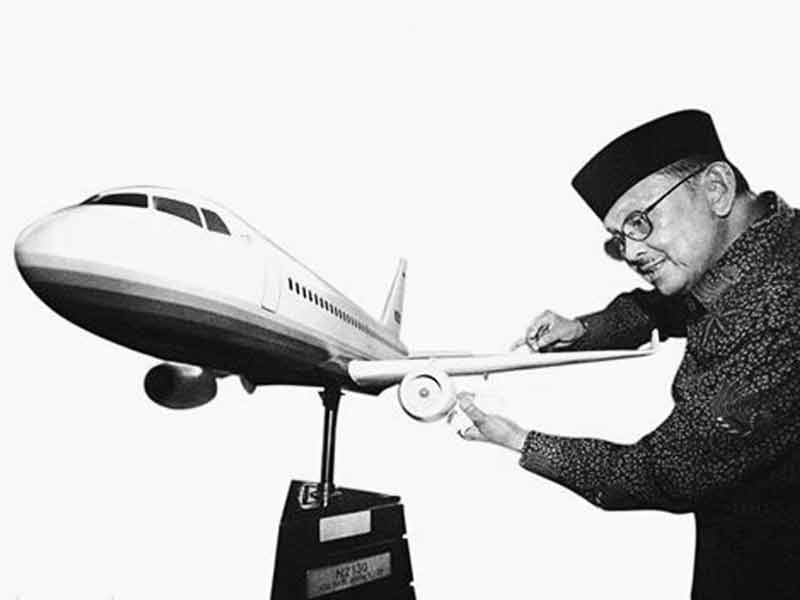 bj habibie