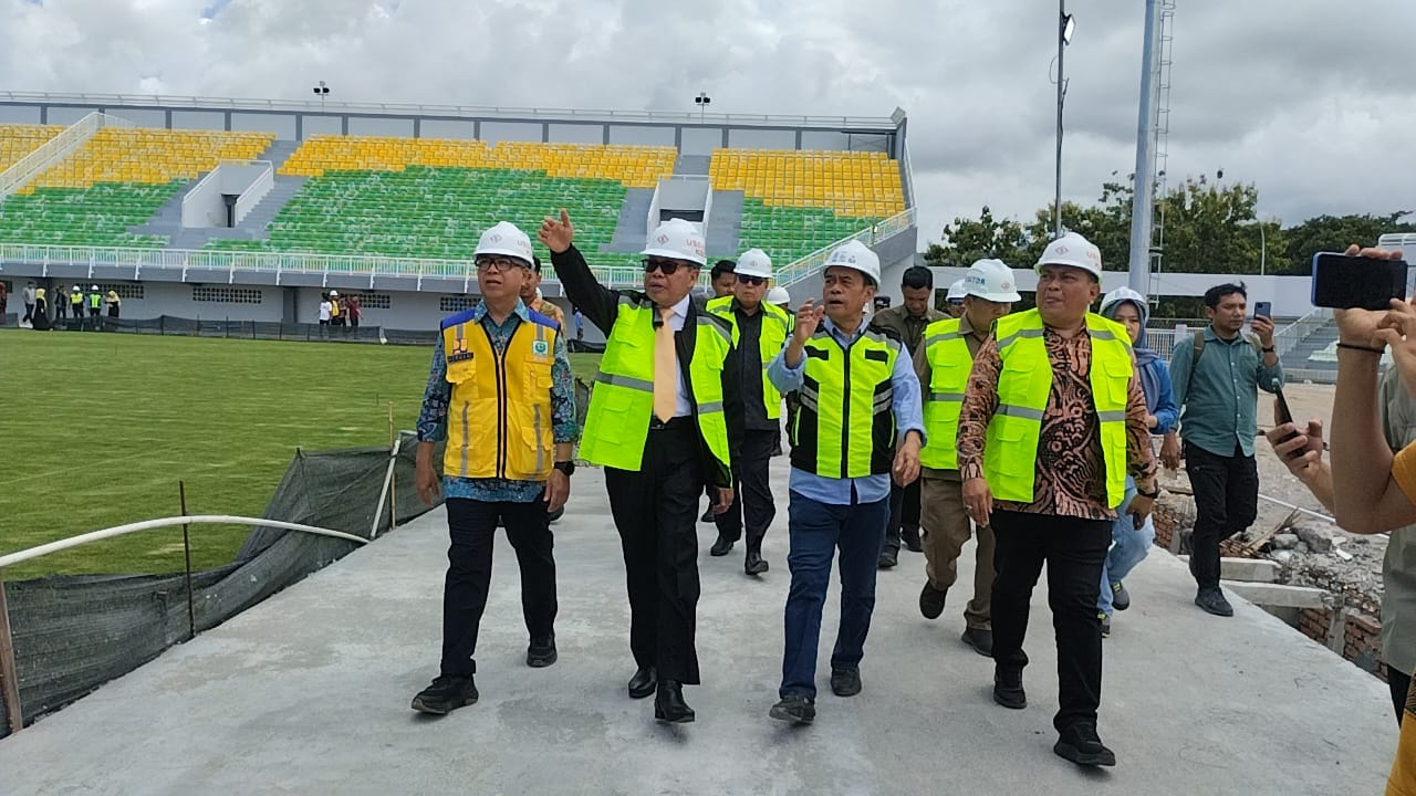 stadion gelora bj habibie